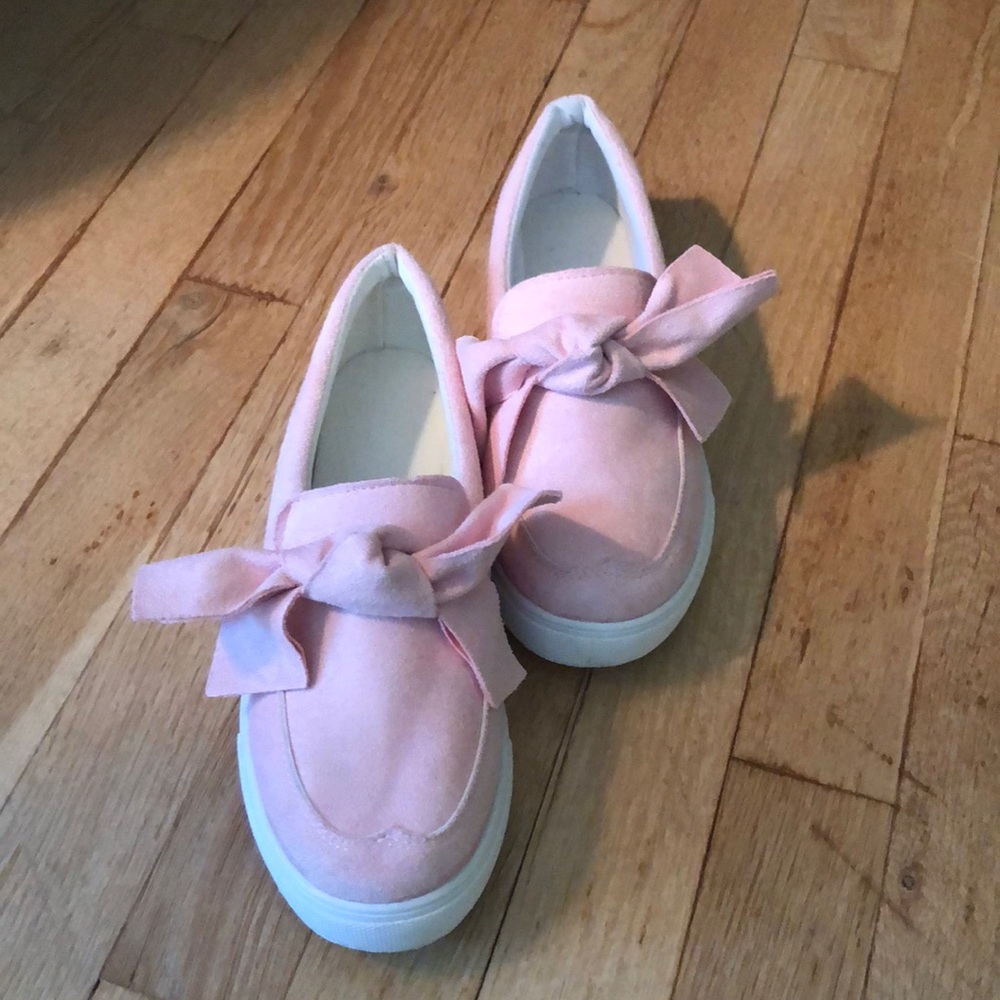 Pink stylish slide on‘s shoes